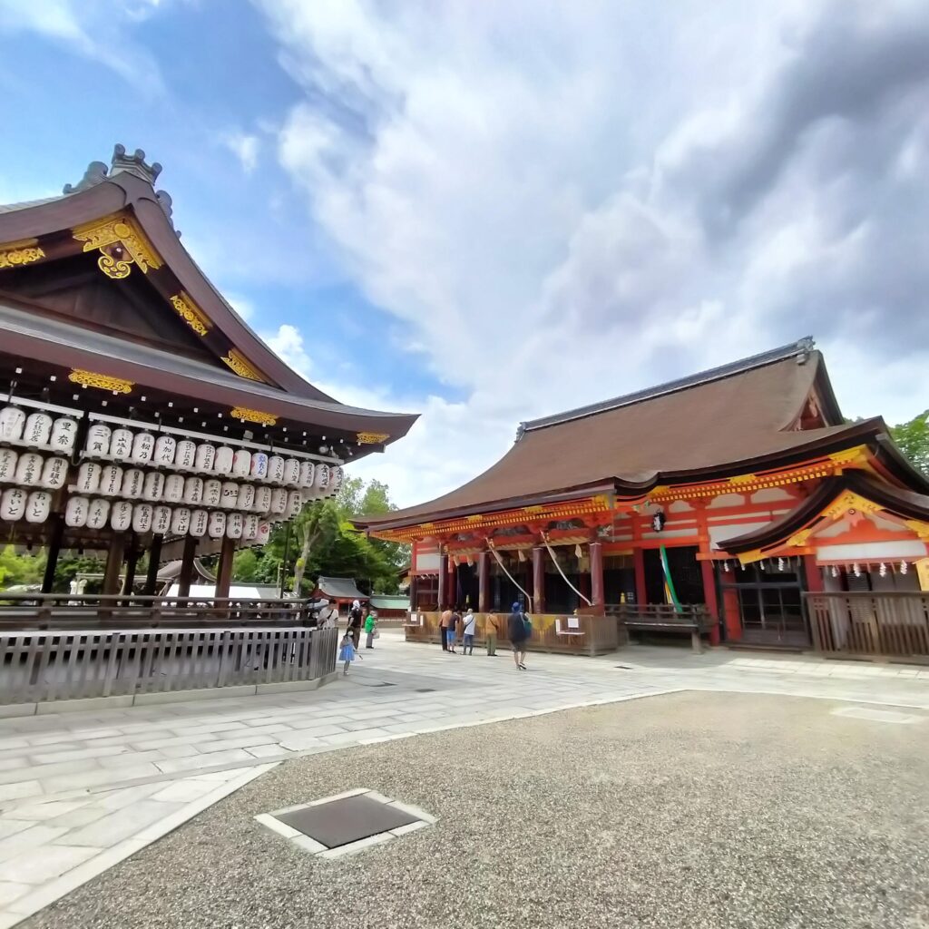 京都6月は夏越の祓い！八坂神社で茅の輪くぐりをしました